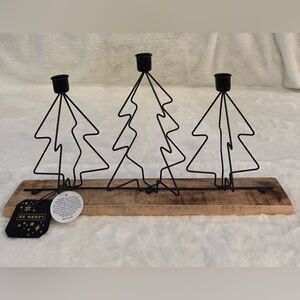 Be Merry Christmas Tree Candle Holder with a Wooden Base